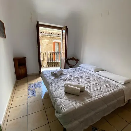 Lägenhet Quiet And Comfortable In Centre Palermo