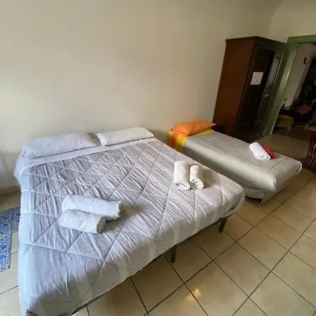 Quiet And Comfortable In Centre *