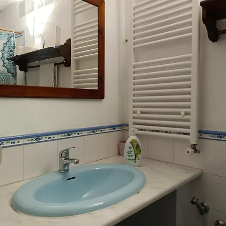 Lägenhet Quiet And Comfortable In Centre Palermo